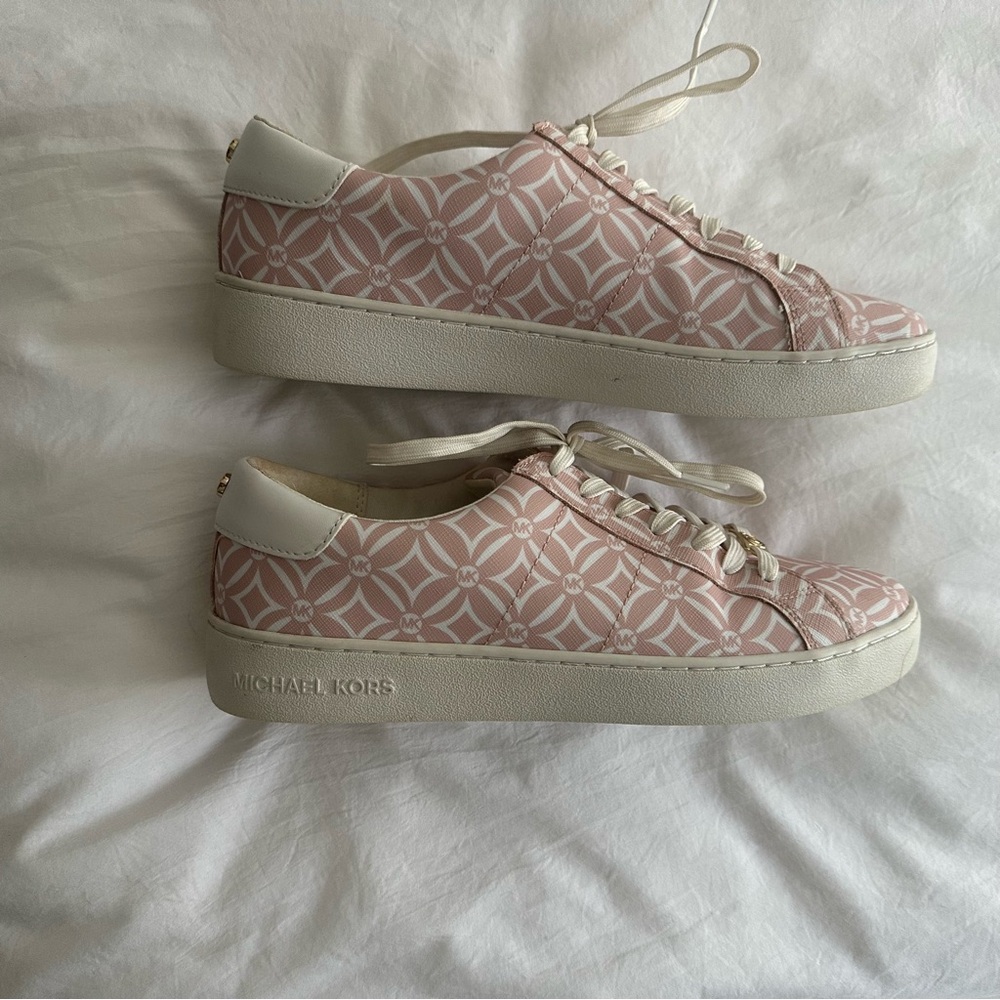 Michael Kors Pink and White Geometric Sneakers - Picture 3 of 6